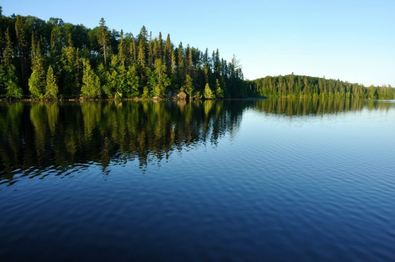One of the 10,000 lakes in Minnesota - discovering Minneapolis with kids