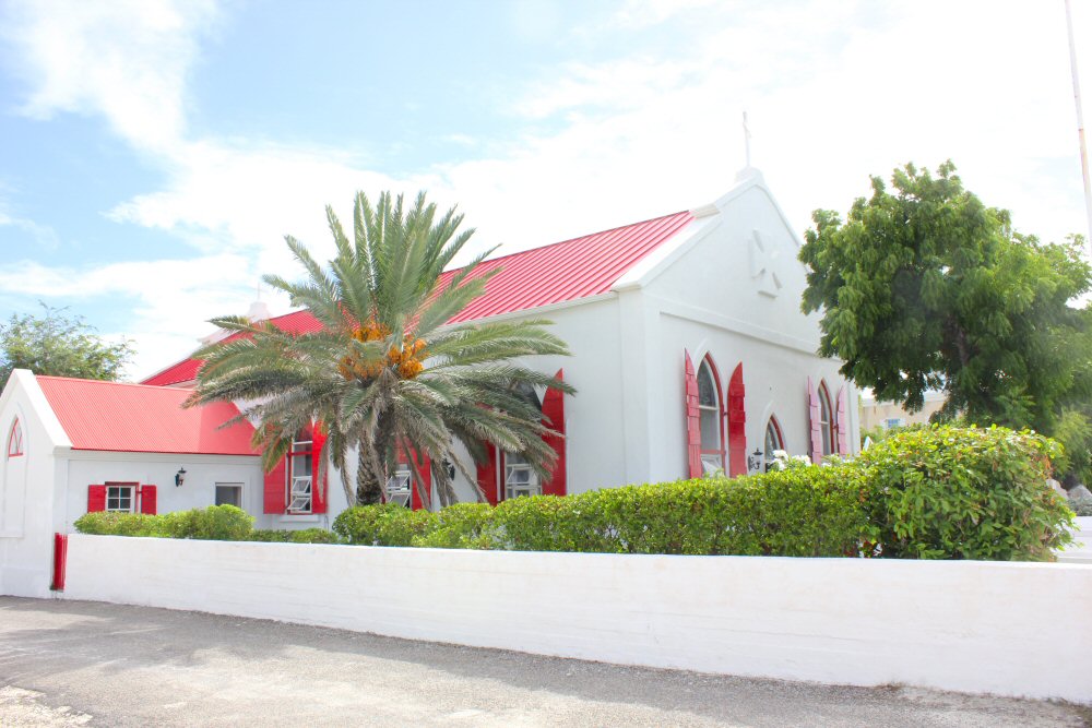 Historic church in Cockburn Town, Grand Turk - our day on the island and discovering the Grand Turk shipwreck