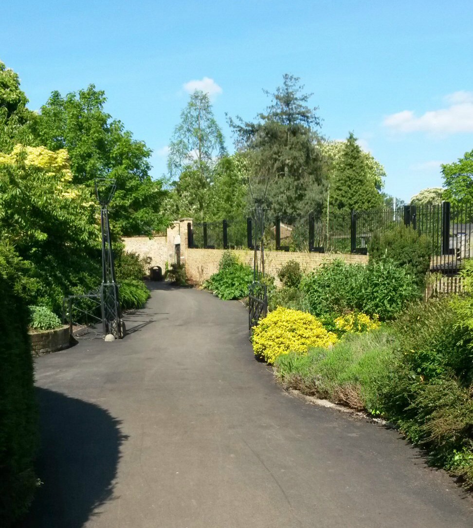 A view of one of the pathways through Hanwell Zoo