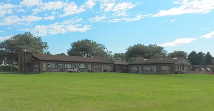 View of the bungalows at Potter's Resort Suffolk