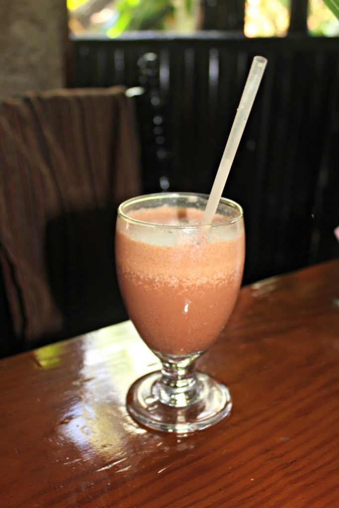 Chocolate fondue drink at Fond Doux plantation - discovering chocolate in St Lucia