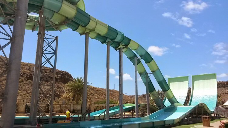 One of the tallest slides at Aqualand Gran Canaria - my review of a day at the water park in Maspalomas with kids