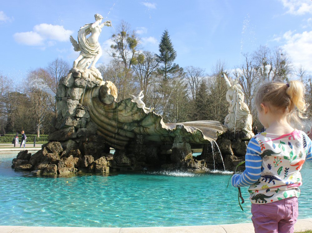 My daughter looks at the fountain at Cliveden National Trust
