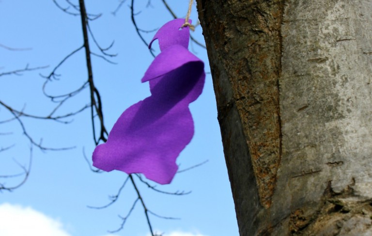 Following the Easter Egg trail at Cliveden - one of the National Trust easter egg hunts around the country. My review of a fun family day out