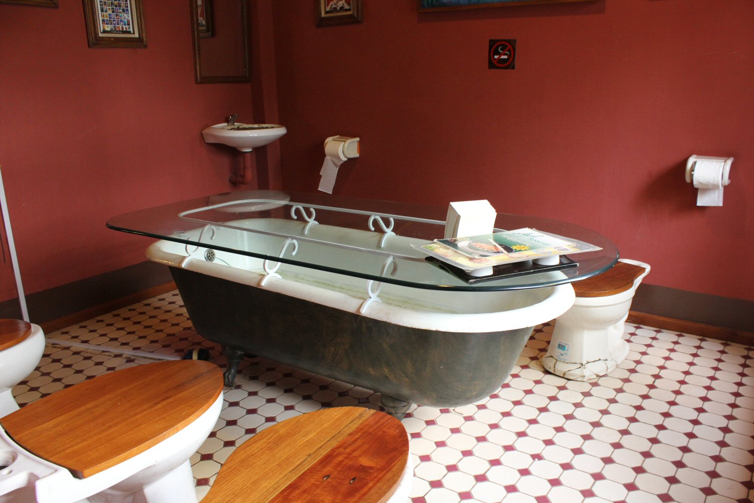 Covered bath and toilets as one of the unexpected rooms to view at Feel cafe in Pyin Oo Lwin, Burma