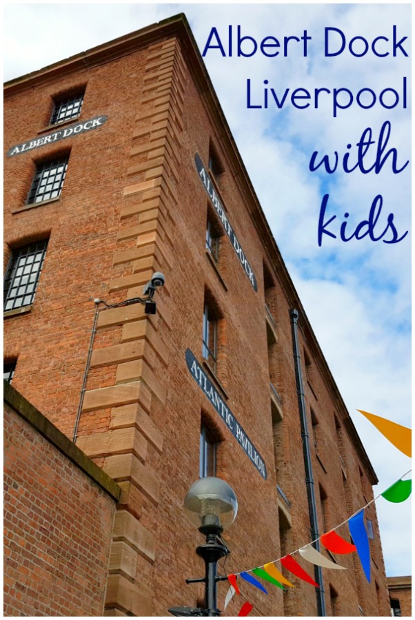 Visiting Albert Dock kids' attractions - a family day out at Albert Dock, Liverpool, UK, including Mattel Play, the carousel, big wheel and more. #liverpoolwithkids #albertdock #mummytravels