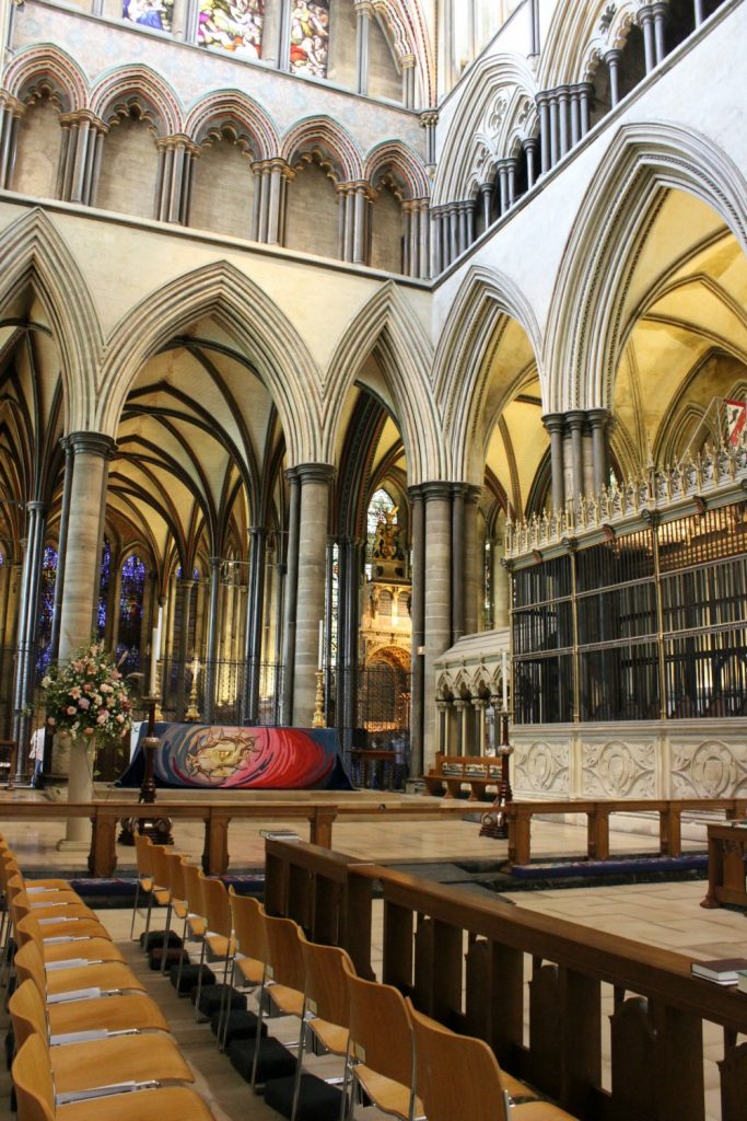 View of the chapel - my visit to Salisbury cathedral with kids