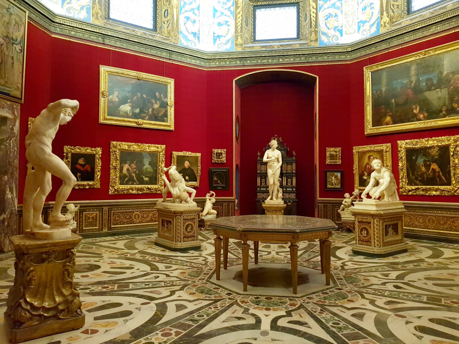 The tribuna of the Medici in the Uffizi gallery in Florence, Italy - my Uffizi tour with kids and gelato making day in Florence
