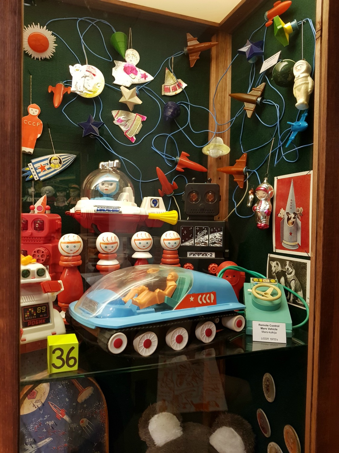 Display of toys from the former Soviet Union in Suomenlinna toy museum - my tips on visiting Suomenlinna with kids
