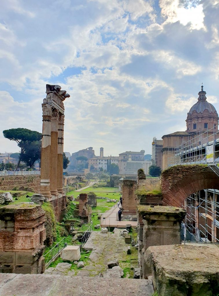View over the ruins of the Roman Forums - one of the stopping points on our family tour of Rome with Tapsy Tours