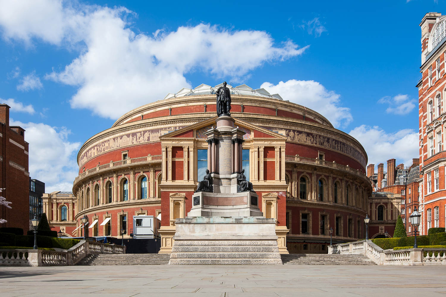 London's Royal Albert Hall in South Kensington - home to several of the city's main museums, this area is also home to some great family hotels in London