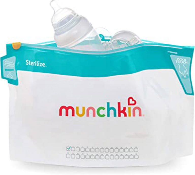 Packaging of Munchkin microwave steriliser bags, one of my baby travel essentials if you're bottle feeding