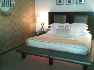 Bedroom in boutique hotel Ten Square in Belfast
